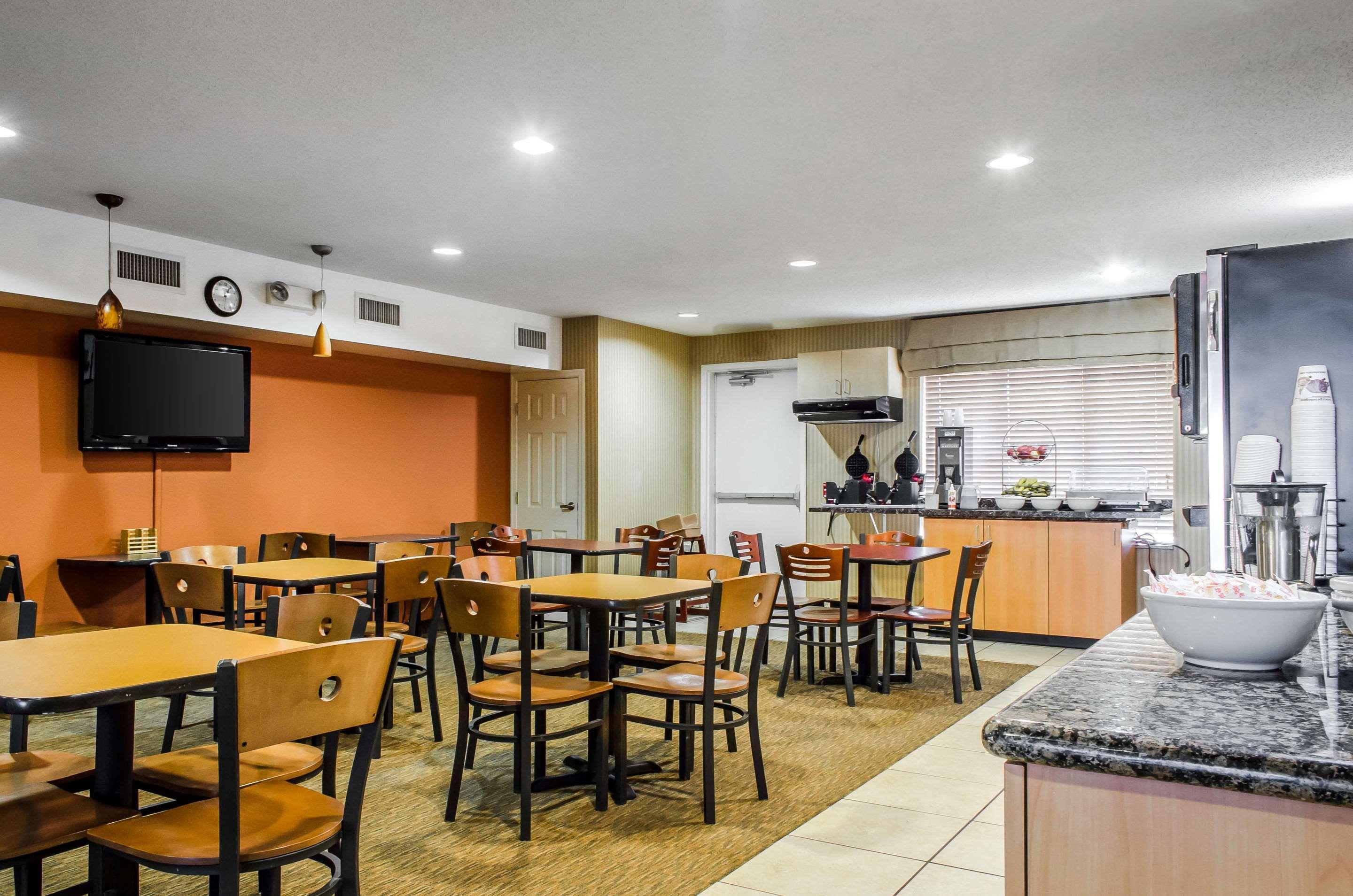 Sleep Inn & Suites Ronks Buitenkant foto